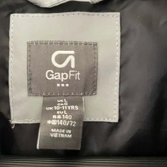 Gap Fit vest size L - Picture 5 of 6